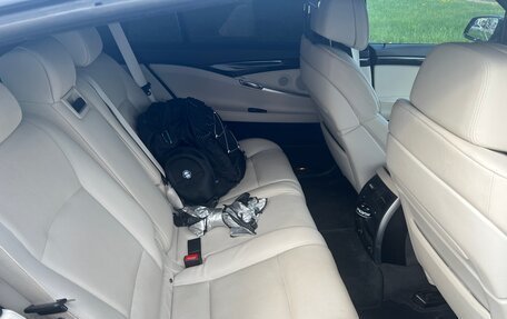 BMW 5 серия, 2013 год, 2 600 000 рублей, 18 фотография