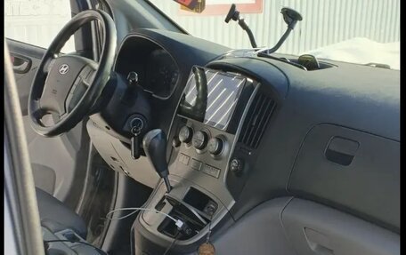 Hyundai Grand Starex Grand Starex I рестайлинг 2, 2012 год, 1 450 000 рублей, 3 фотография