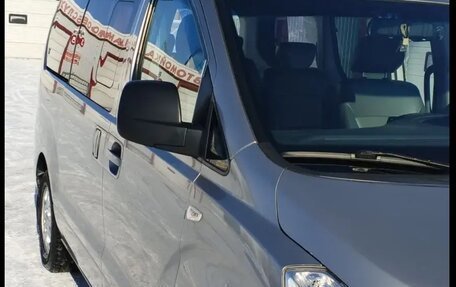 Hyundai Grand Starex Grand Starex I рестайлинг 2, 2012 год, 1 450 000 рублей, 11 фотография