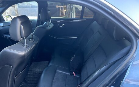 Mercedes-Benz E-Класс, 2011 год, 1 499 000 рублей, 13 фотография