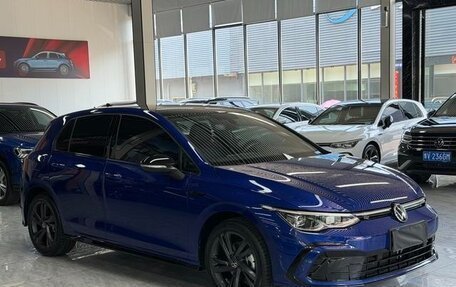 Volkswagen Golf VIII, 2022 год, 1 578 000 рублей, 3 фотография