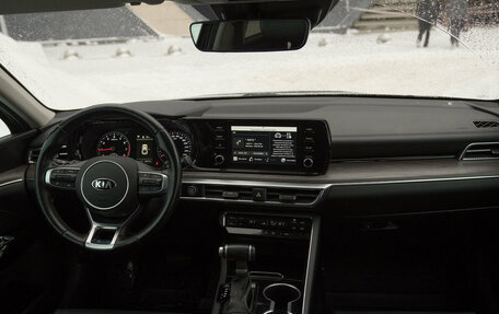 KIA K5, 2020 год, 2 318 000 рублей, 13 фотография