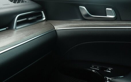 KIA K5, 2020 год, 2 318 000 рублей, 28 фотография