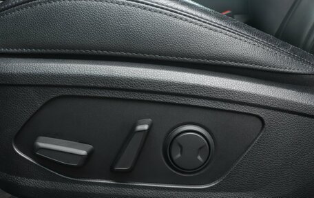 KIA K5, 2020 год, 2 318 000 рублей, 30 фотография