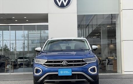 Volkswagen T-Roc I, 2023 год, 1 410 007 рублей, 3 фотография