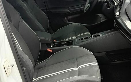 Volkswagen Golf VIII, 2022 год, 1 556 000 рублей, 9 фотография
