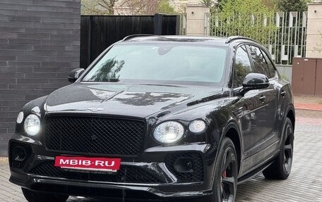 Bentley Bentayga I, 2021 год, 21 000 000 рублей, 5 фотография