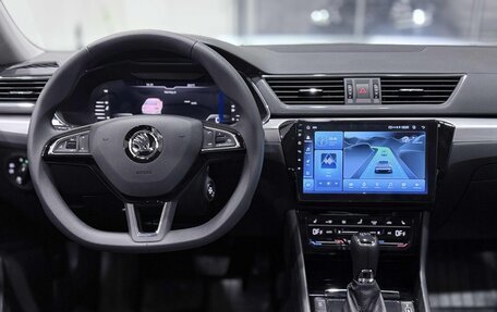 Skoda Superb III рестайлинг, 2025 год, 3 400 000 рублей, 5 фотография