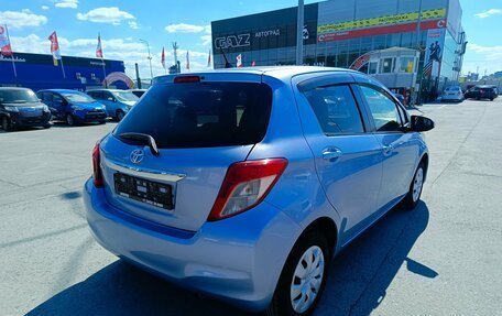 Toyota Vitz, 2013 год, 849 995 рублей, 7 фотография