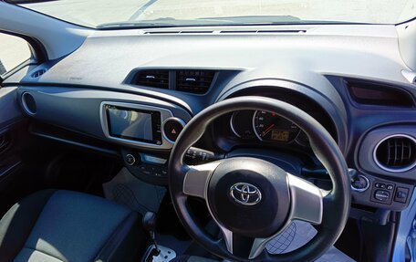 Toyota Vitz, 2013 год, 849 995 рублей, 14 фотография