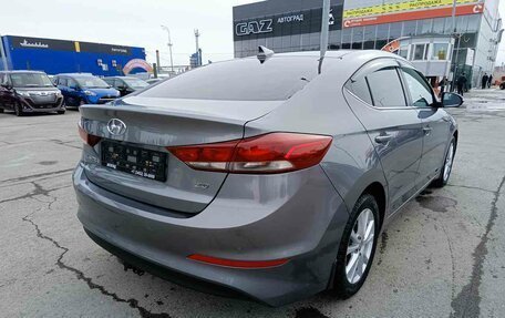Hyundai Elantra VI рестайлинг, 2018 год, 1 299 995 рублей, 7 фотография