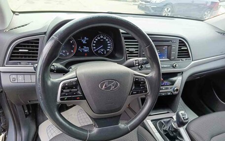 Hyundai Elantra VI рестайлинг, 2018 год, 1 299 995 рублей, 17 фотография