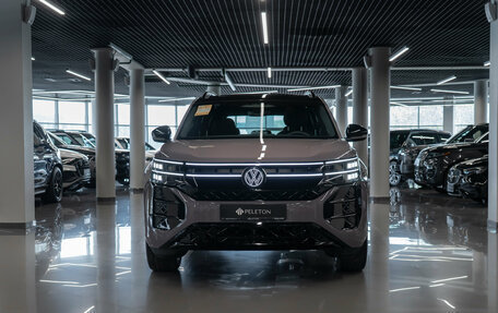 Volkswagen Teramont, 2026 год, 6 000 000 рублей, 3 фотография
