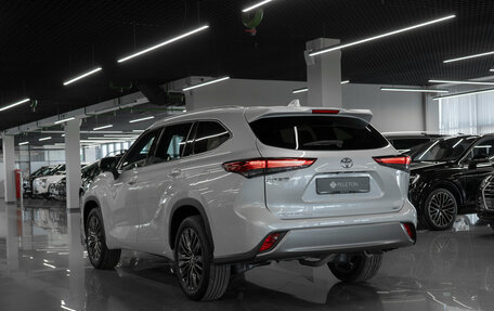Toyota Highlander, 2026 год, 5 250 000 рублей, 4 фотография