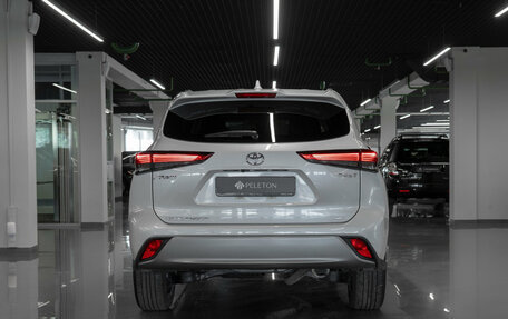 Toyota Highlander, 2026 год, 5 250 000 рублей, 6 фотография