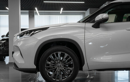 Toyota Highlander, 2026 год, 5 250 000 рублей, 30 фотография