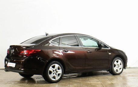 Opel Astra J, 2014 год, 749 000 рублей, 4 фотография