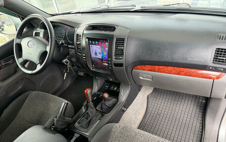Toyota Land Cruiser Prado 120 рестайлинг, 2003 год, 1 499 000 рублей, 5 фотография