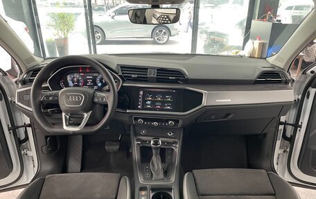 Audi Q3 Sportback, 2021 год, 2 567 000 рублей, 9 фотография