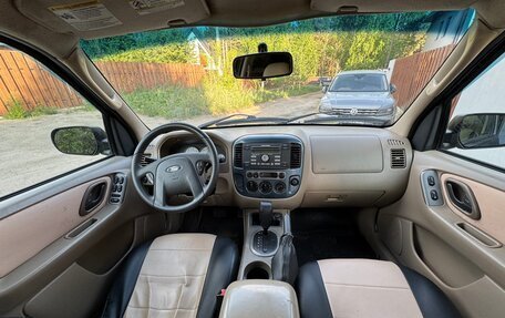 Ford Escape II, 2005 год, 395 000 рублей, 15 фотография