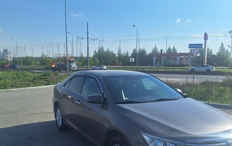 Toyota Camry, 2016 год, 1 900 000 рублей, 2 фотография