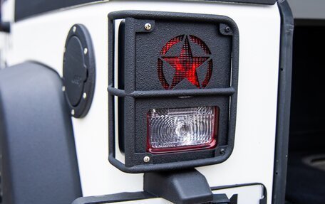 Jeep Wrangler, 2016 год, 4 100 000 рублей, 21 фотография
