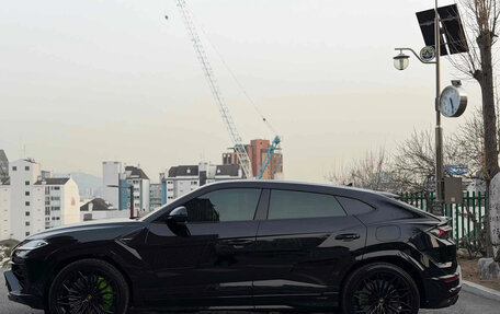 Lamborghini Urus I, 2025 год, 41 129 000 рублей, 3 фотография