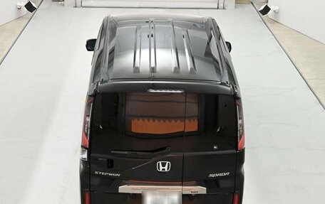 Honda Stepwgn IV, 2021 год, 1 921 000 рублей, 8 фотография