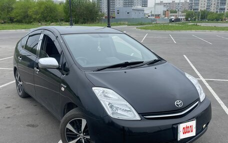 Toyota Prius, 2007 год, 690 000 рублей, 3 фотография