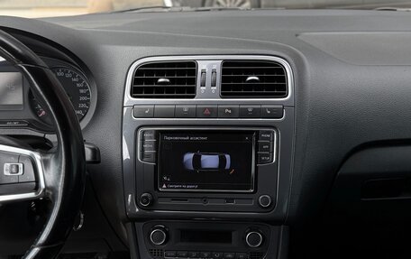 Volkswagen Polo VI (EU Market), 2018 год, 1 300 000 рублей, 6 фотография