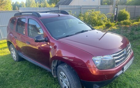 Renault Duster I рестайлинг, 2014 год, 990 000 рублей, 2 фотография