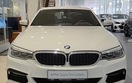 BMW 5 серия, 2018 год, 3 600 000 рублей, 2 фотография