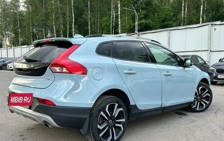 Volvo V40 Cross Country I, 2018 год, 1 799 000 рублей, 7 фотография