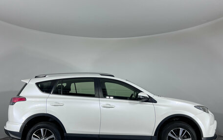 Toyota RAV4, 2015 год, 2 147 000 рублей, 4 фотография