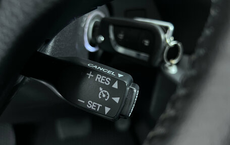 Toyota RAV4, 2015 год, 2 147 000 рублей, 16 фотография