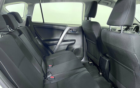 Toyota RAV4, 2015 год, 2 147 000 рублей, 22 фотография