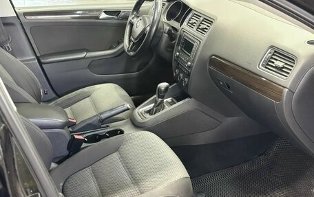 Volkswagen Jetta VI, 2014 год, 929 000 рублей, 8 фотография