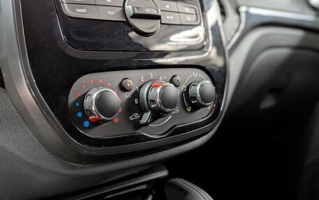 Renault Kaptur I рестайлинг, 2021 год, 1 599 000 рублей, 21 фотография