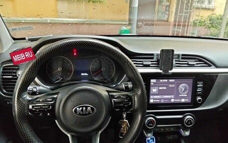 KIA Rio IV, 2020 год, 1 100 000 рублей, 2 фотография