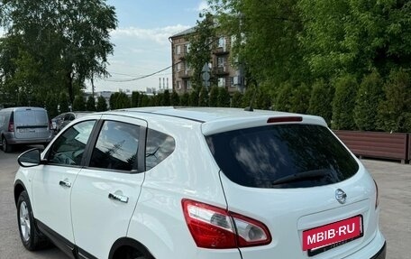Nissan Qashqai, 2010 год, 800 000 рублей, 2 фотография