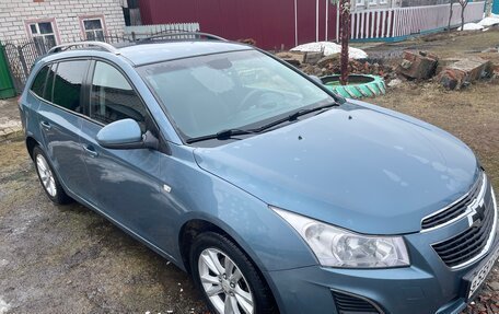 Chevrolet Cruze II, 2013 год, 787 000 рублей, 3 фотография