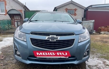 Chevrolet Cruze II, 2013 год, 787 000 рублей, 10 фотография