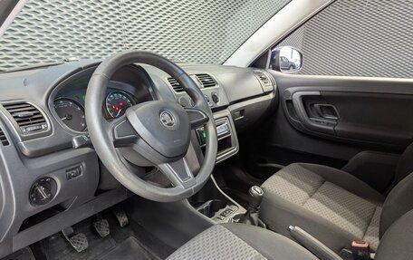 Skoda Fabia II, 2014 год, 650 000 рублей, 10 фотография