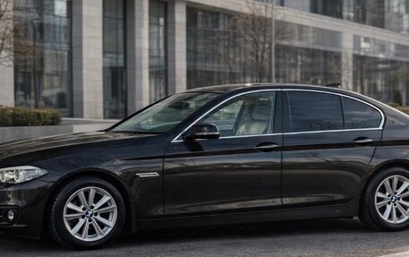 BMW 5 серия, 2013 год, 1 790 000 рублей, 3 фотография