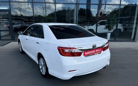 Toyota Camry, 2012 год, 1 300 000 рублей, 7 фотография