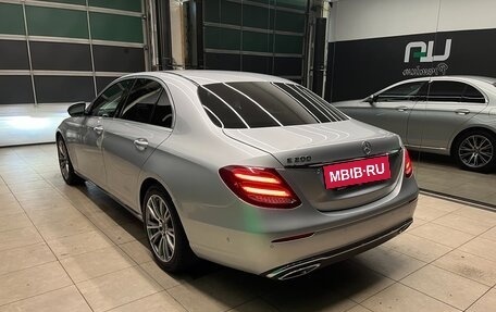 Mercedes-Benz E-Класс, 2017 год, 2 890 000 рублей, 4 фотография