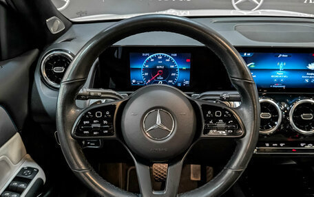 Mercedes-Benz GLB, 2021 год, 4 290 000 рублей, 22 фотография