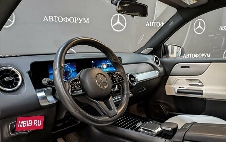 Mercedes-Benz GLB, 2021 год, 4 290 000 рублей, 15 фотография
