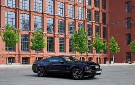 Ford Mustang VI рестайлинг, 2007 год, 5 500 000 рублей, 13 фотография