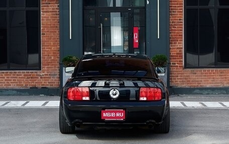 Ford Mustang VI рестайлинг, 2007 год, 5 500 000 рублей, 4 фотография